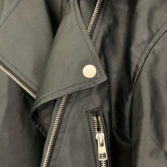 NWT Dressed in LALA Vegan Leather Jacket - Picture 7 of 7